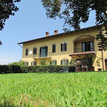 Art Peace And Food Hotel Villanova d'Asti ภายนอก รูปภาพ