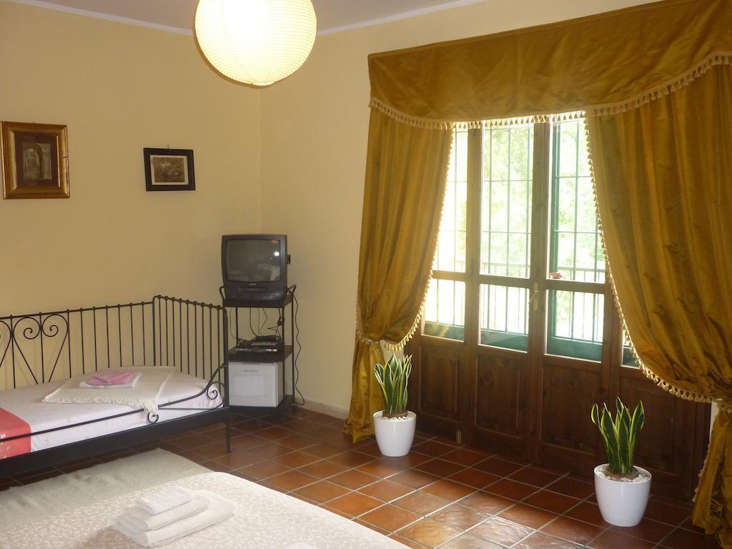 Art Peace And Food Hotel Villanova d'Asti ภายนอก รูปภาพ