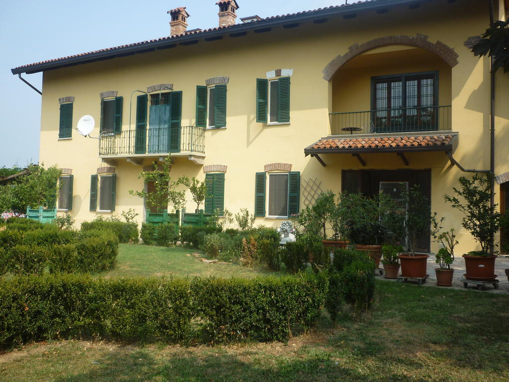 Art Peace And Food Hotel Villanova d'Asti ภายนอก รูปภาพ